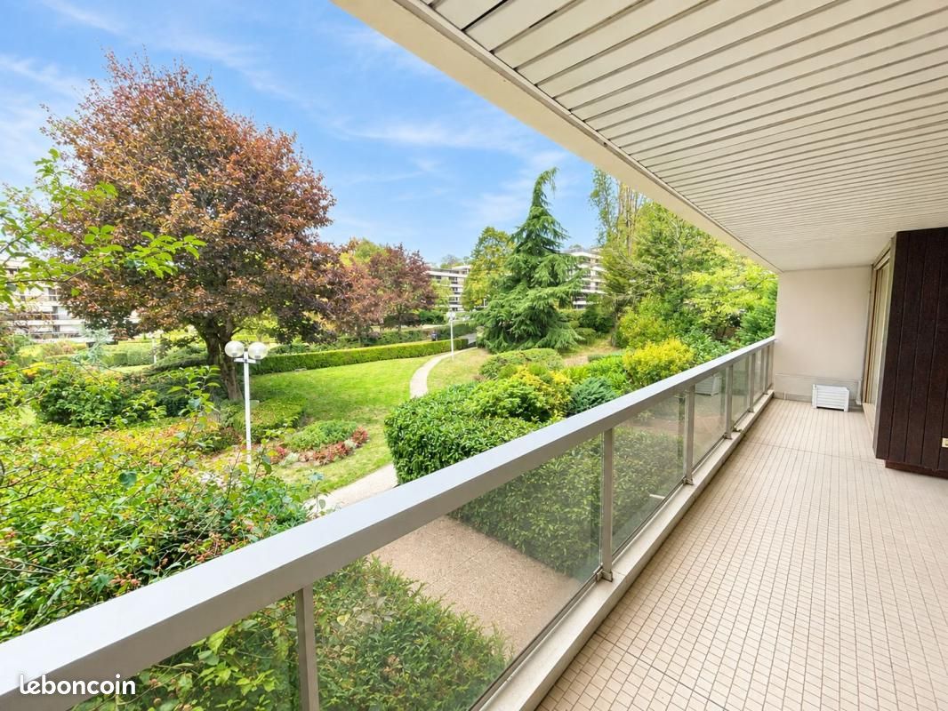 Appartement 2 pièces 64 m² · au Chesnay-Rocquencourt · 64 m² · 312 000 €