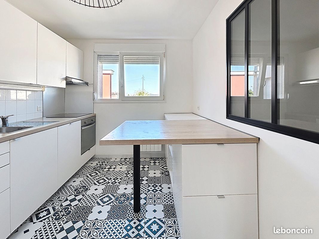 Appartement 3 pièces 73 m² · à Tinqueux · 73 m² · 885 €