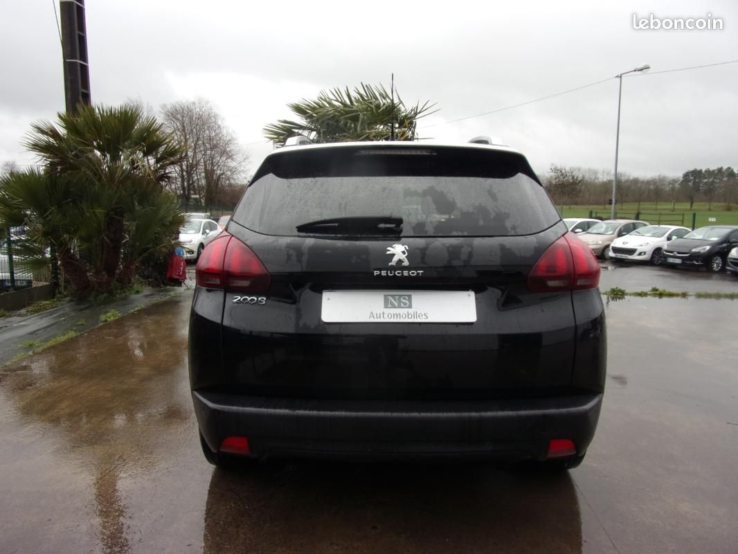 Peugeot 2008 1.6 BlueHDi 100ch BVM5 Style (image 7)