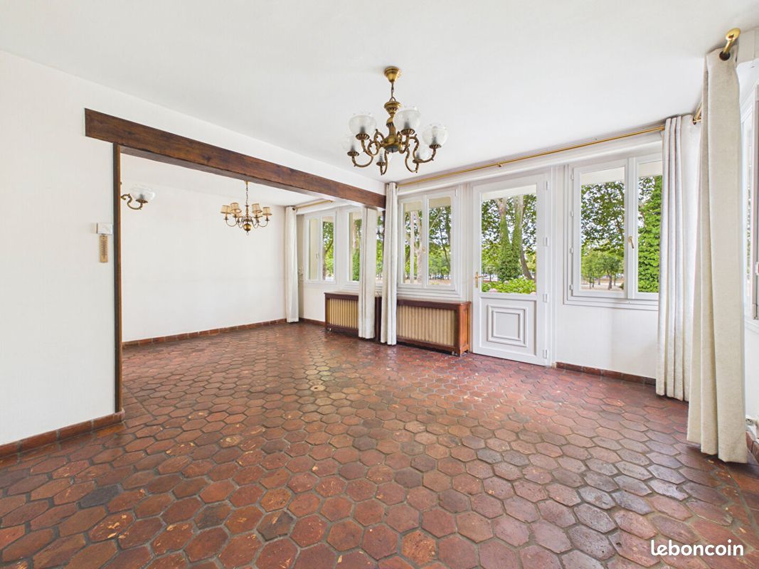 Maison 5 pièces 110 m² · à Amiens · 110 m² · 349 900 €
