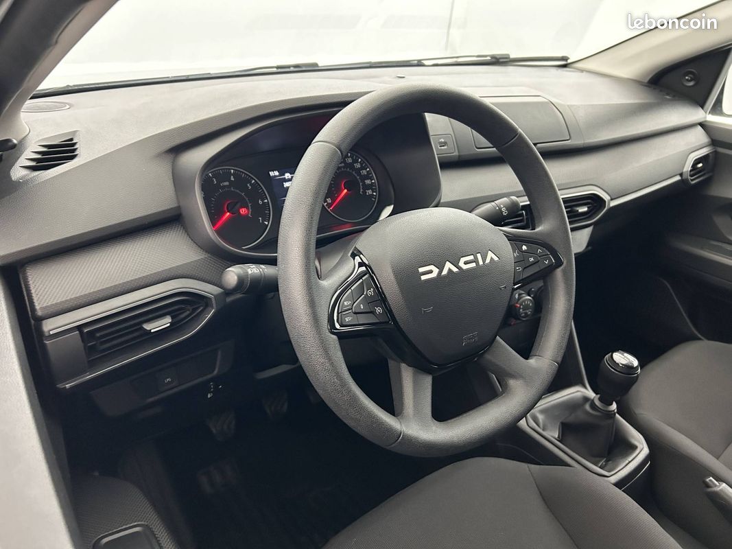 DACIA Sandero ECO-G 100 Essential (image 10)