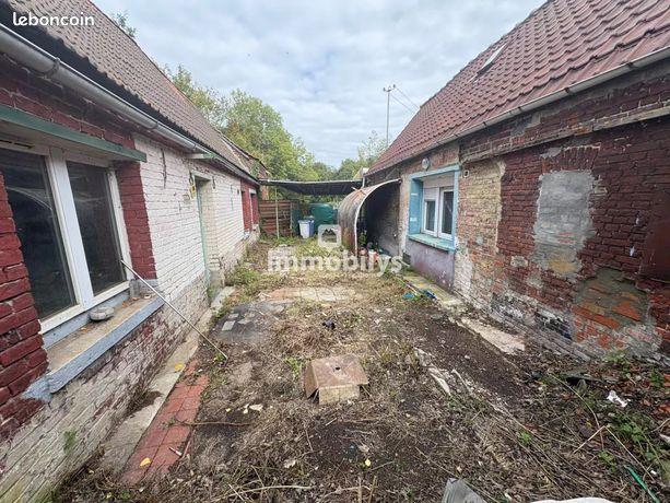 Maison 2 pièces 150 m²