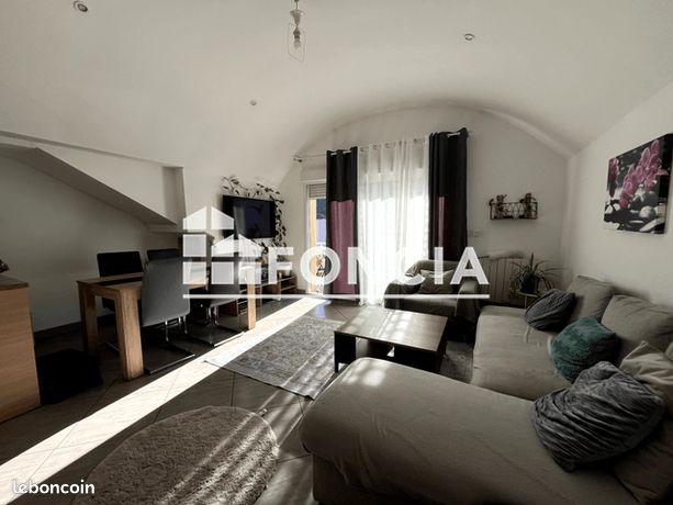 Appartement T4 avec balcon et parking vendu loué