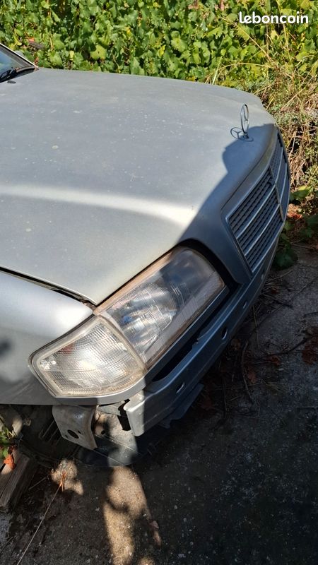 Pièces mercedes 250 (image 1)
