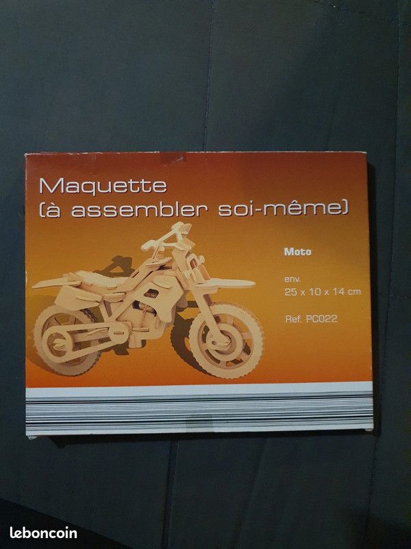 Maquette moto (image 1)