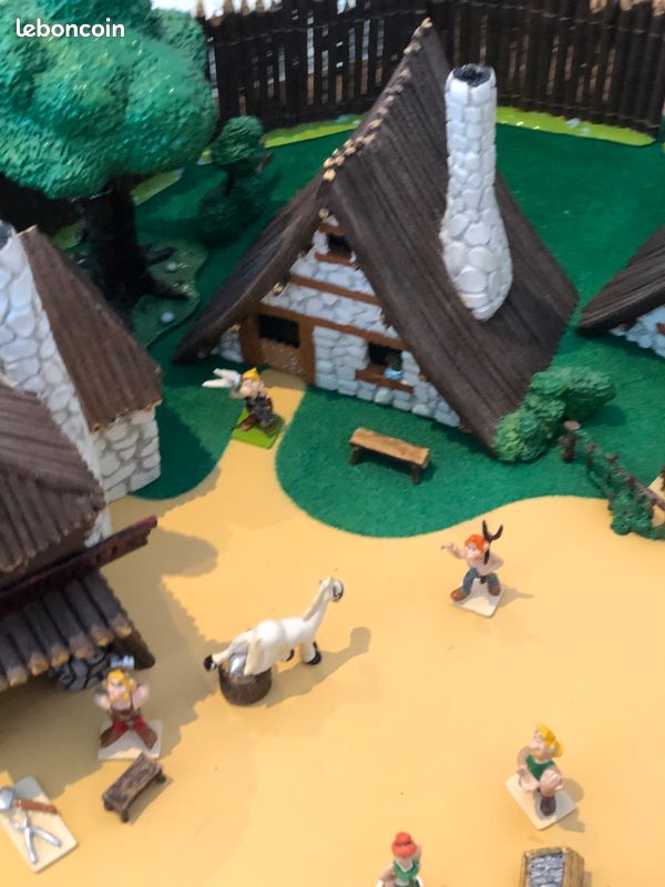 Astérix - Pixi 4163 - Panoramix Sur Sa Charette Rapportant Sa Marmite D Or 2008
