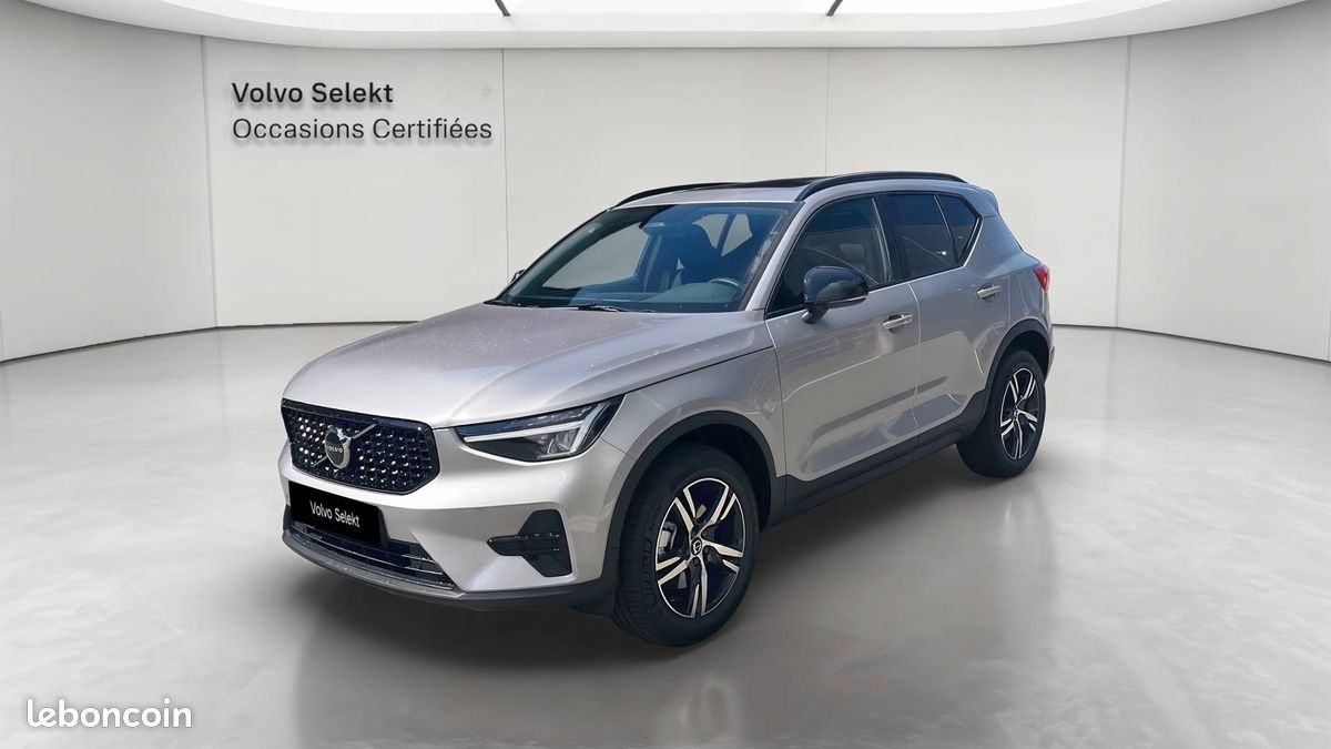VOLVO XC40 B3 163 ch DCT7 Plus (image 1)