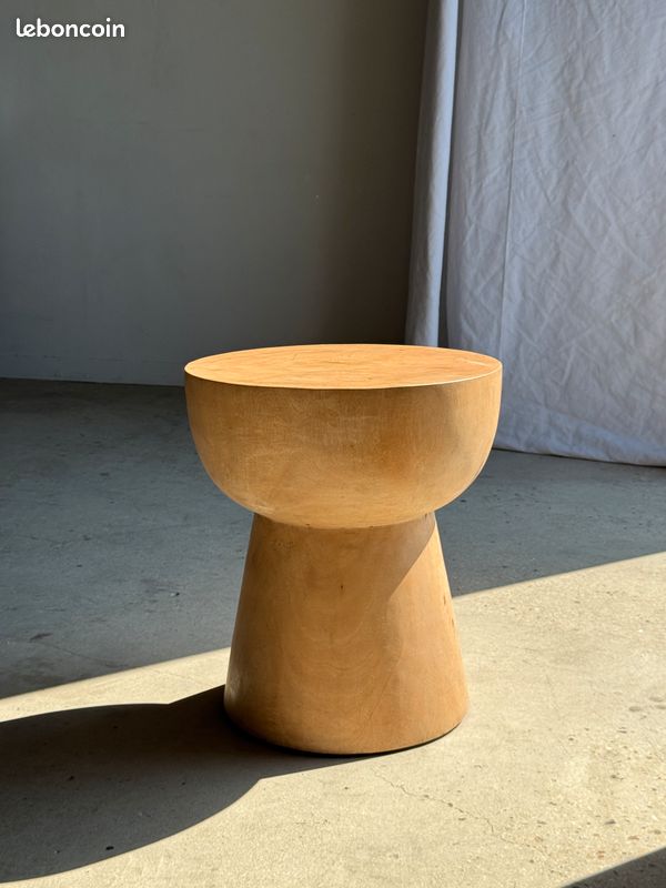 Table d'appoint ou stool plateau demi-sphérique en manguier beige H50 D45 (image 19)