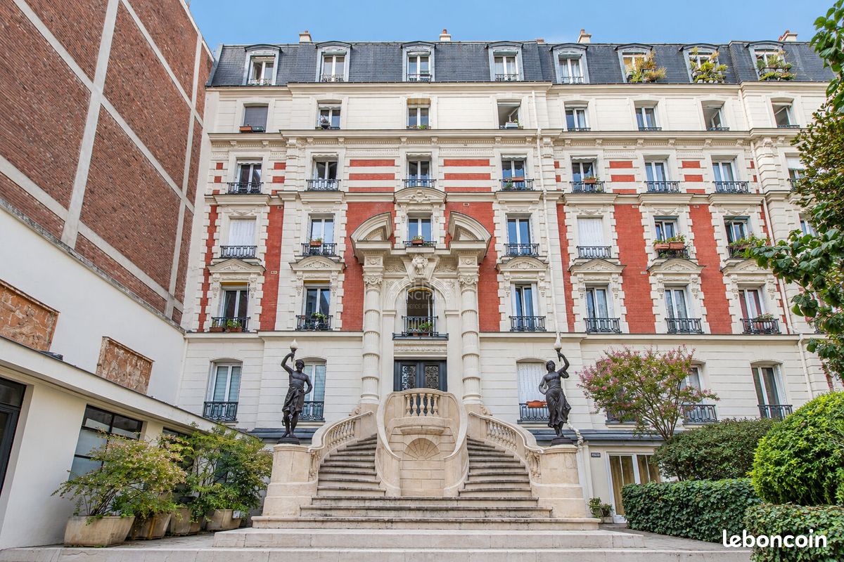 Appartement 2 pièces 26 m² · à Paris · 26 m² · 273 000 €