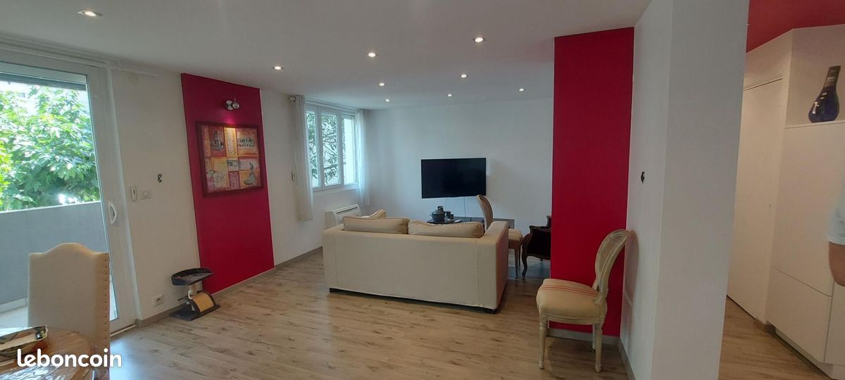 Appartement 3 pièces 68 m² · à Nîmes · 68 m² · 160 000 €