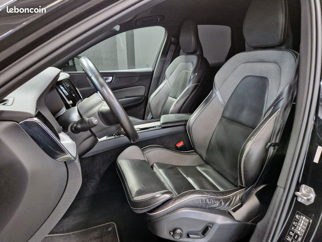 VOLVO XC60 B4 197CH R DESIGN GEARTRONIc (image 5)