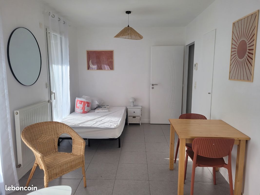 Appartement 1 pièce 28 m² · à La Roche-sur-Yon · 28 m² · 570 €/mois