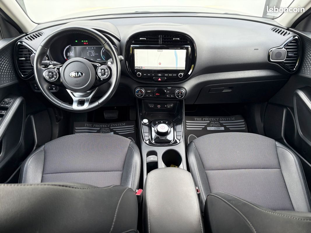 Kia E-Soul 64 KWH 204 cv design 56 700 kms (image 3)