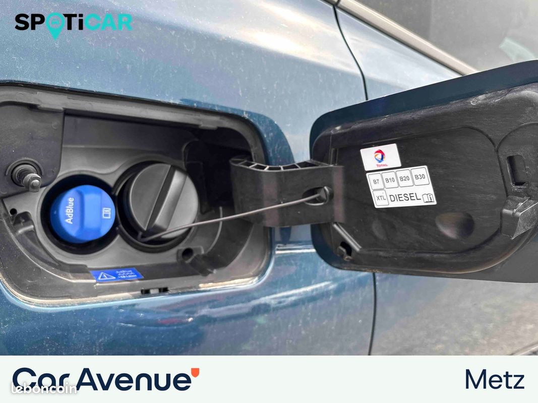 PEUGEOT 3008 BlueHDi 130ch S&S BVM6 Allure Pack (image 30)