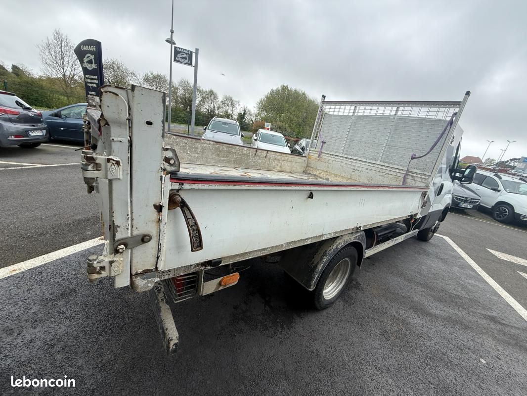 Iveco Daily CHASSIS CABINE 35 C 15H 150ch 3450 BVM6 (image 5)