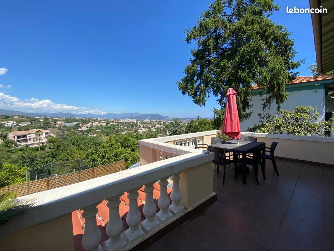 Appartement 3 pièces 90 m² · à Nice · 90 m² · 1 930 €/mois