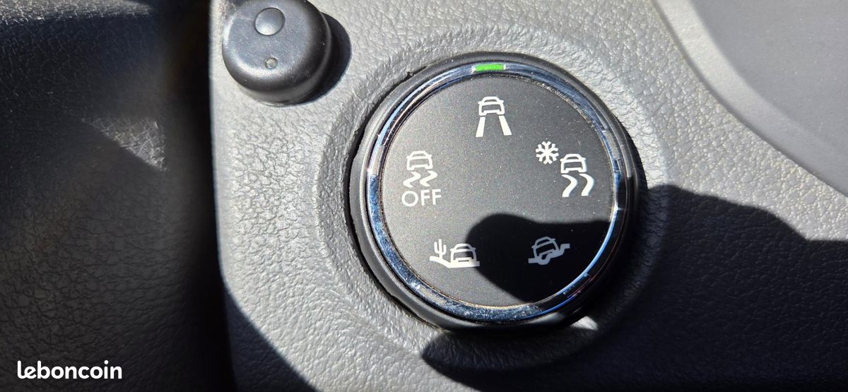 Citroën Jumpy FOURGON M 2.0 HDI 120 CV PRIX HT 11190e *(réf:FL049-10-VO2088) (image 13)
