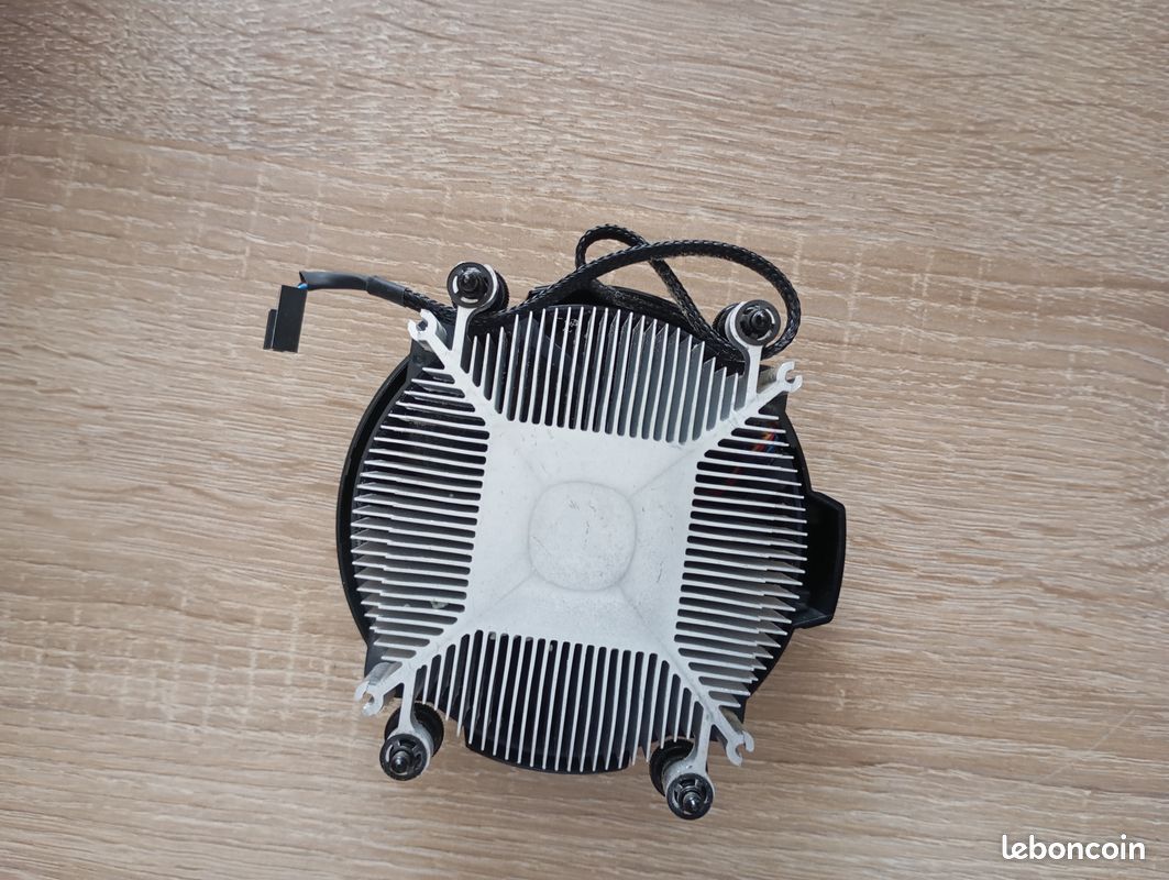 Processeur Ryzen 3 2200G avec Ventirad (image 3)