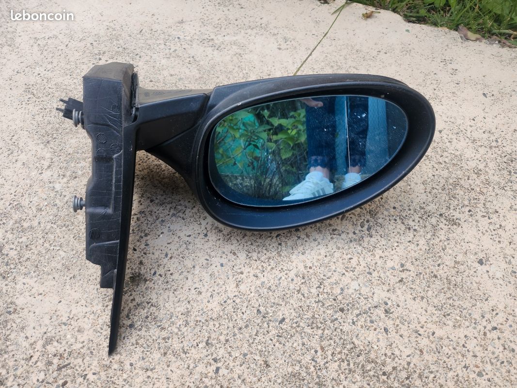 Retroviseur bmw série 1 e87 (image 1)