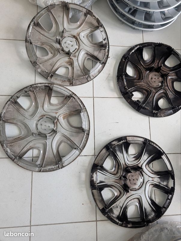 4 enjoliveurs renault 16 pouces d'origine clio megane (image 2)