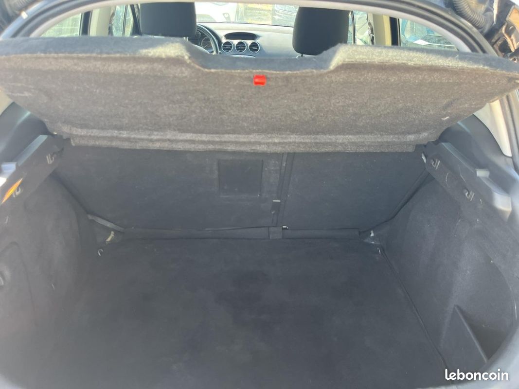 PEUGEOT 308 1.6 e-HDi - 112 CV BERLINE ALLURE PHASE 2 / CLIM AUTO / REGULATEUR / JANTES (image 16)