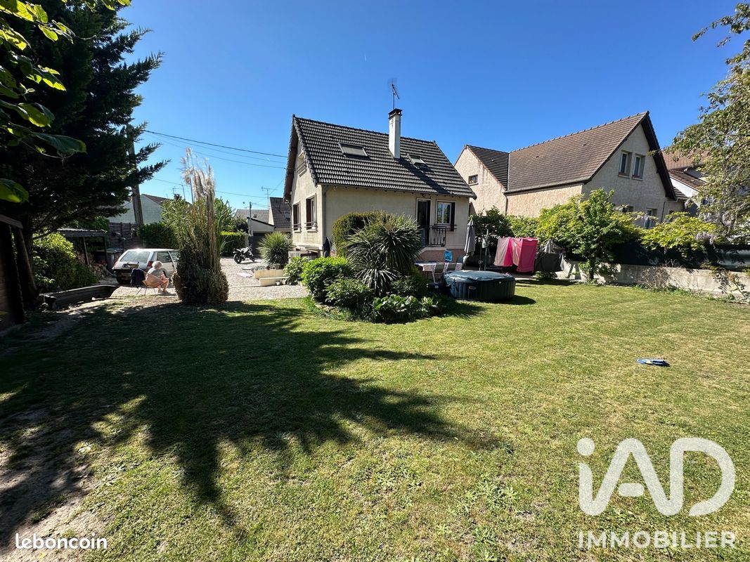 Maison 4 pièces 82 m² · à Villeparisis · 82 m² · 322 000 €