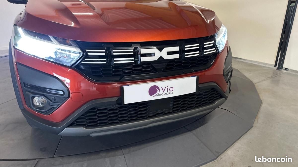 Dacia Jogger 1.0 TCE 110 EXTREME PLUS (image 22)