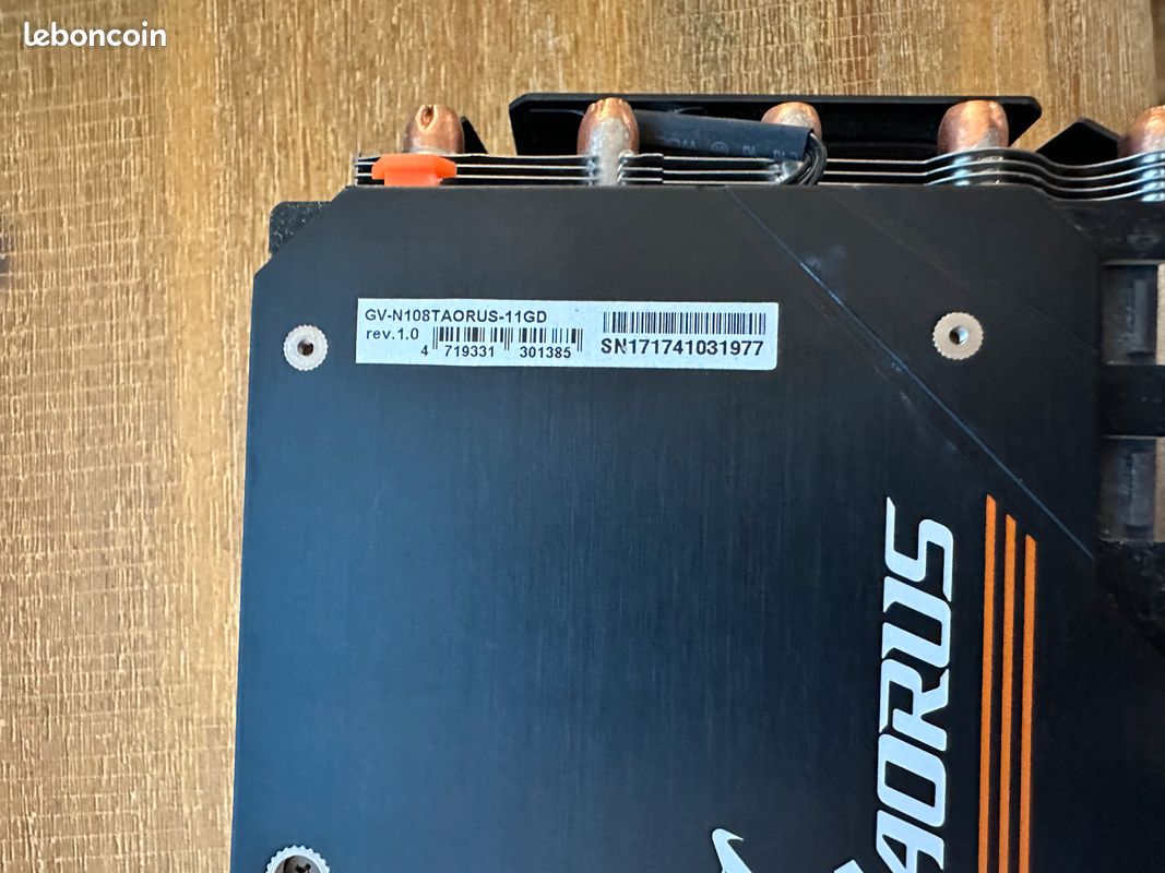 Carte graphique GPU NVIDIA GTX 1080 Ti Aorus Xtreme Edition 11 Go – Très bon état (image 4)
