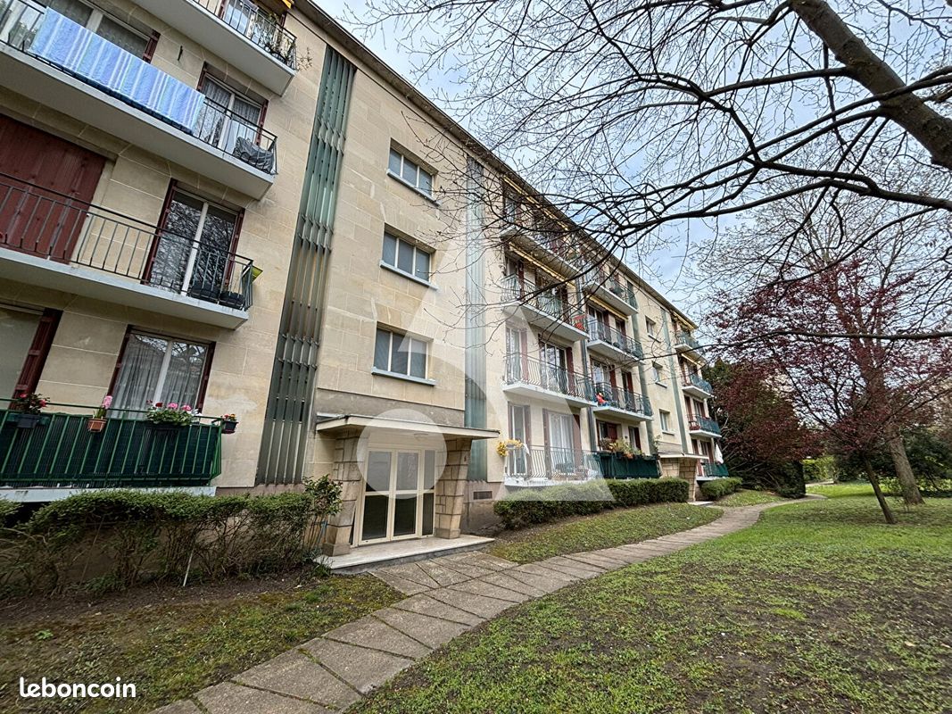 Appartement 3 pièces 65 m² · à Épinay-sur-Seine · 65 m² · 179 000 €