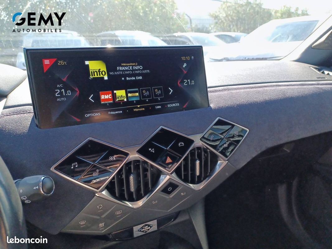 DS DS3 Crossback PureTech 130 EAT8 Ines de la Fressange Paris (image 16)
