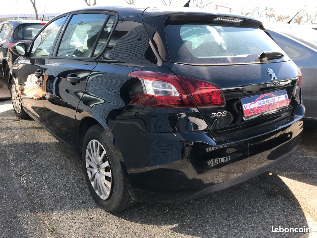 Peugeot 308 / 1ere Main /an 2014 /63 000km/ Garantie / Carte Grise Offerte (image 4)