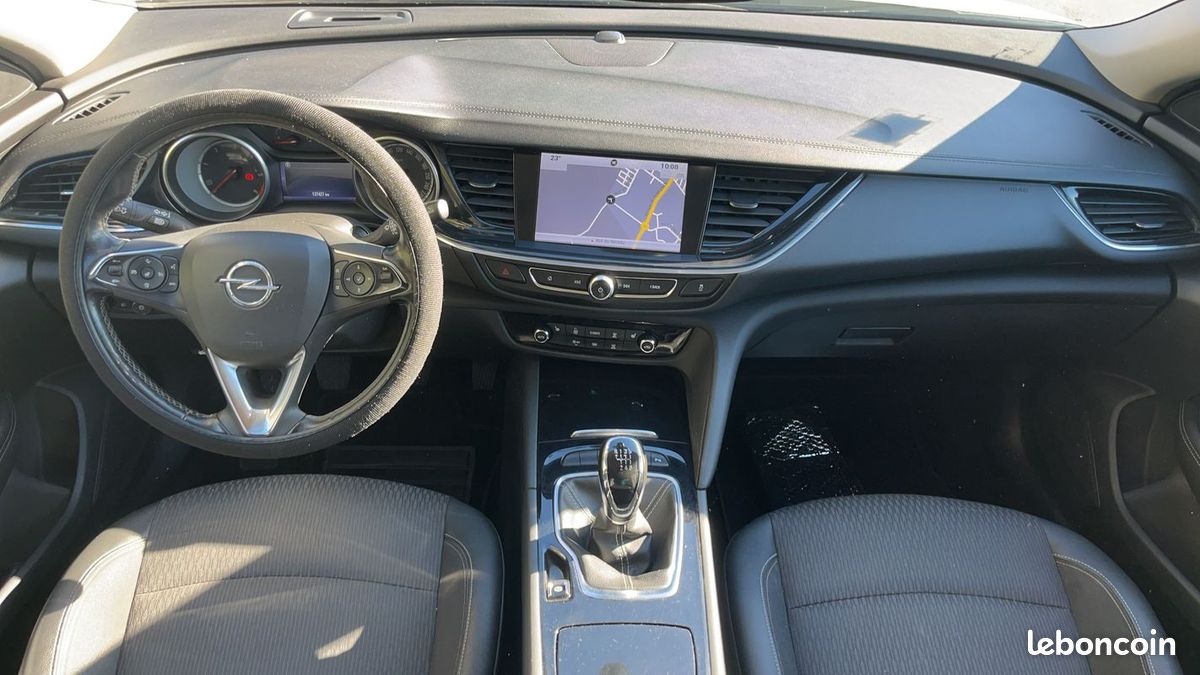 Opel Insignia II 1.6 Turbo D 136 Innovation (image 11)