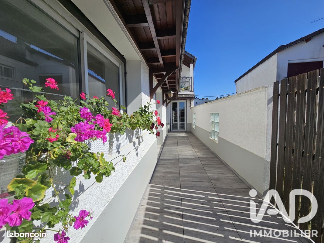 Maison 5 pièces 141 m² · à Oloron-Sainte-Marie · 141 m² · 255 000 €