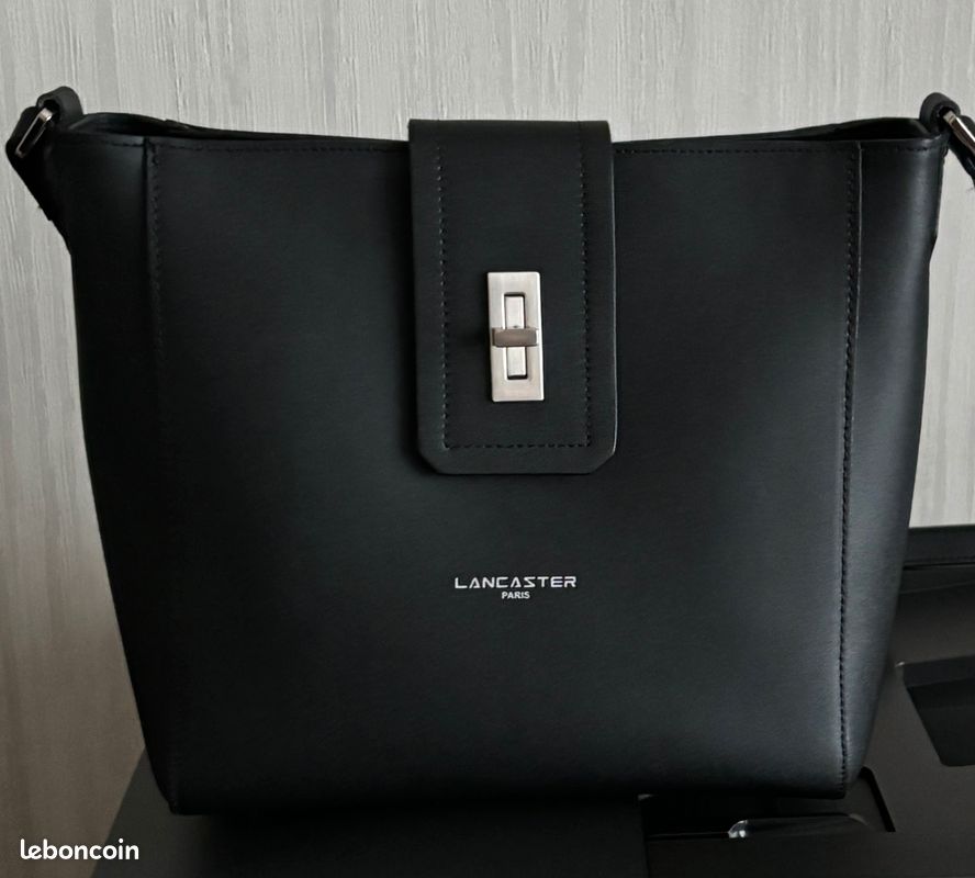 Sac noir femme port bandoulière Lancaster neuf Accessoires