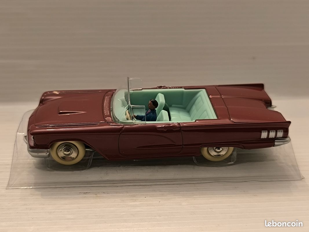 Modèle Voiture Cabriolet Ford Thunderbird 555 - Échelle 1