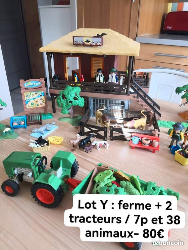 Ferme, 2 tracteurs et animaux playmobil (image 1)