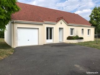 Maison 6 pièces 110 m² · à Bourges · 110 m² · 1 122 €/mois
