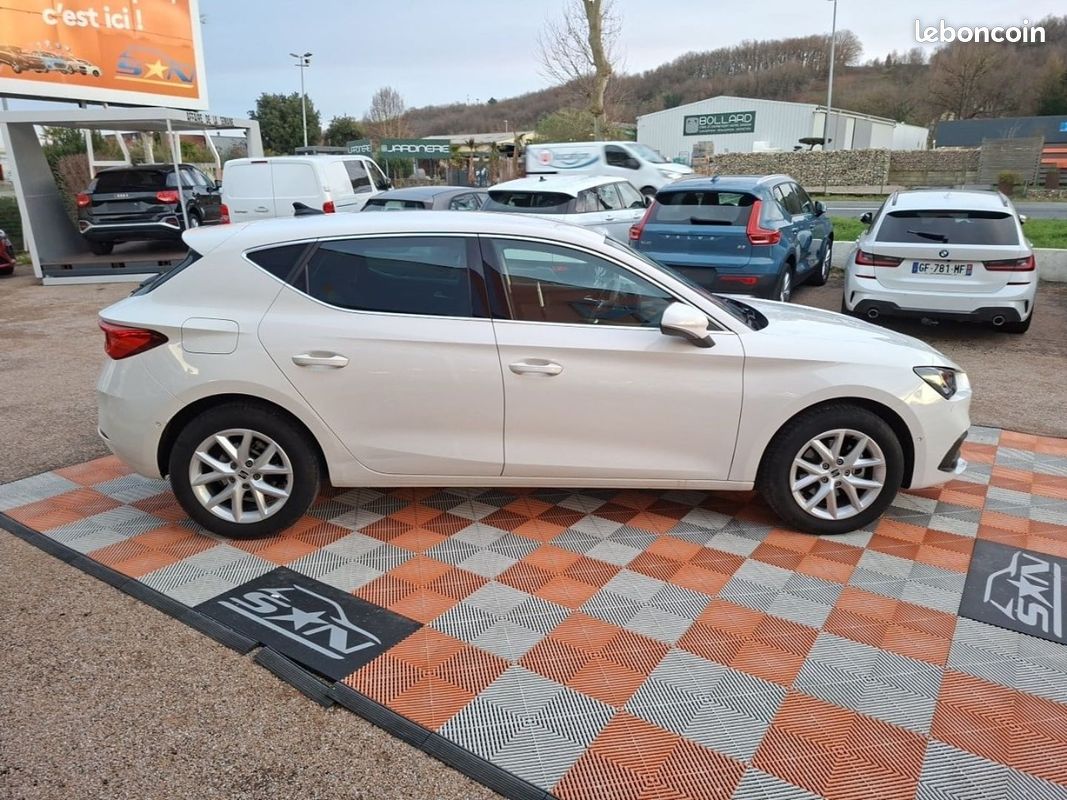 Seat LEON 2.0 TDI 115 BV6 STYLE XL Caméra (image 5)