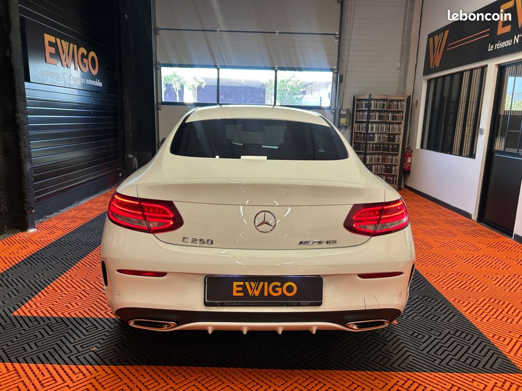 Mercedes-benz classe c coupe 1.6 180 155 sport pack toit panoramique ouvrant (image 4)