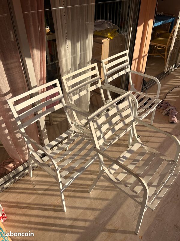 Vend lot de chaise extérieure Hugonet (image 2)