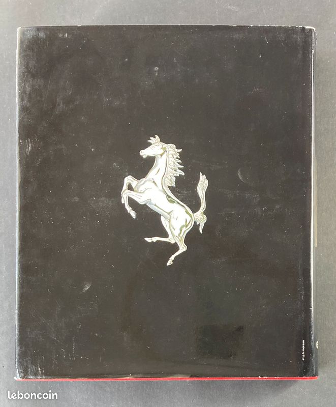 Livre "La légende Ferrari : Ferrari sport et prototypes" Edition de 1978 (image 4)