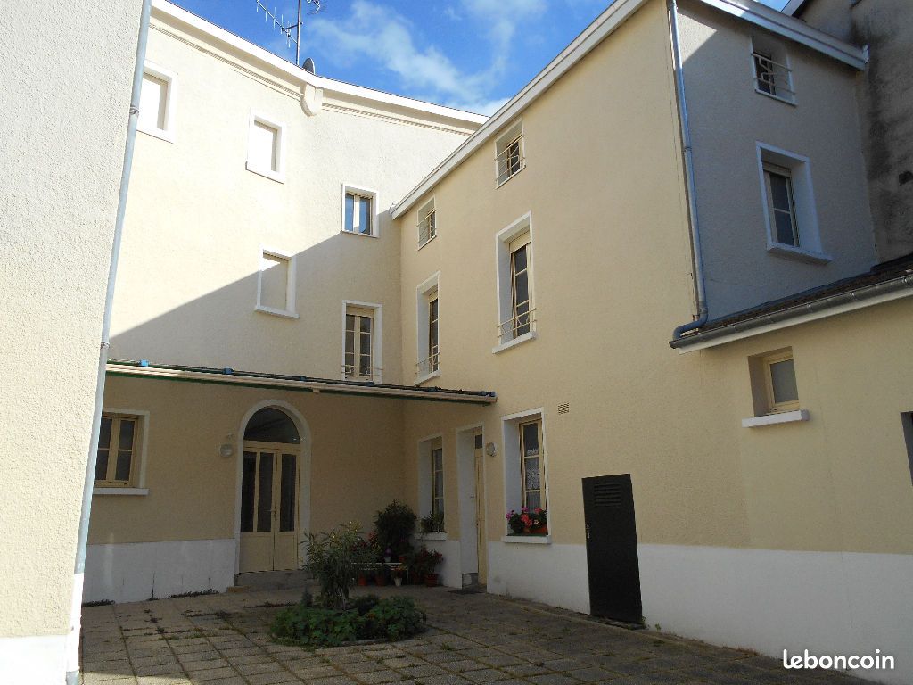 Appartement a louer chalons-en-champagne - 2 pièce(s) - 28 m2 - Surfyn