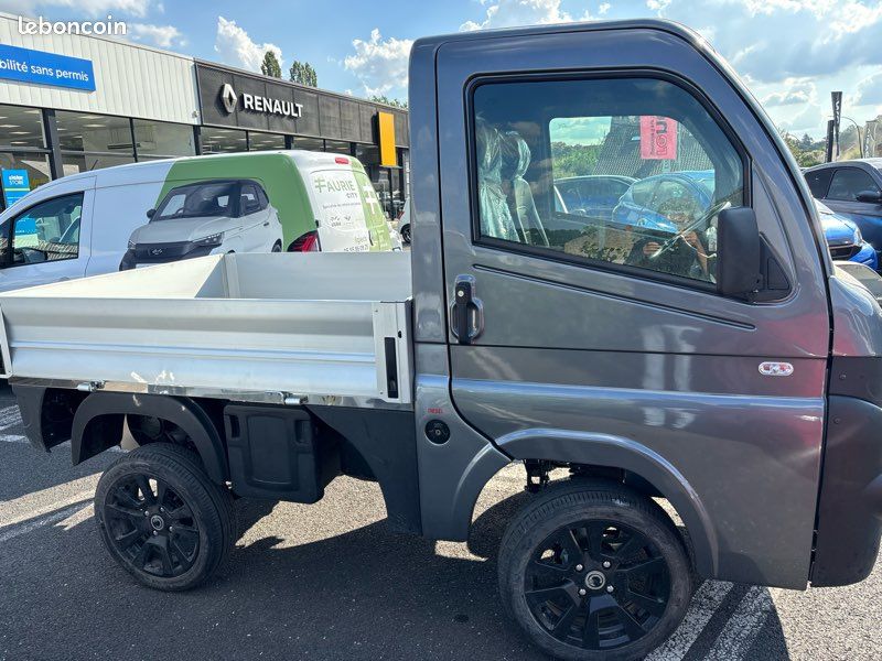 Voiture sans permis utilitaire Casalini Kerry Kubota (image 5)