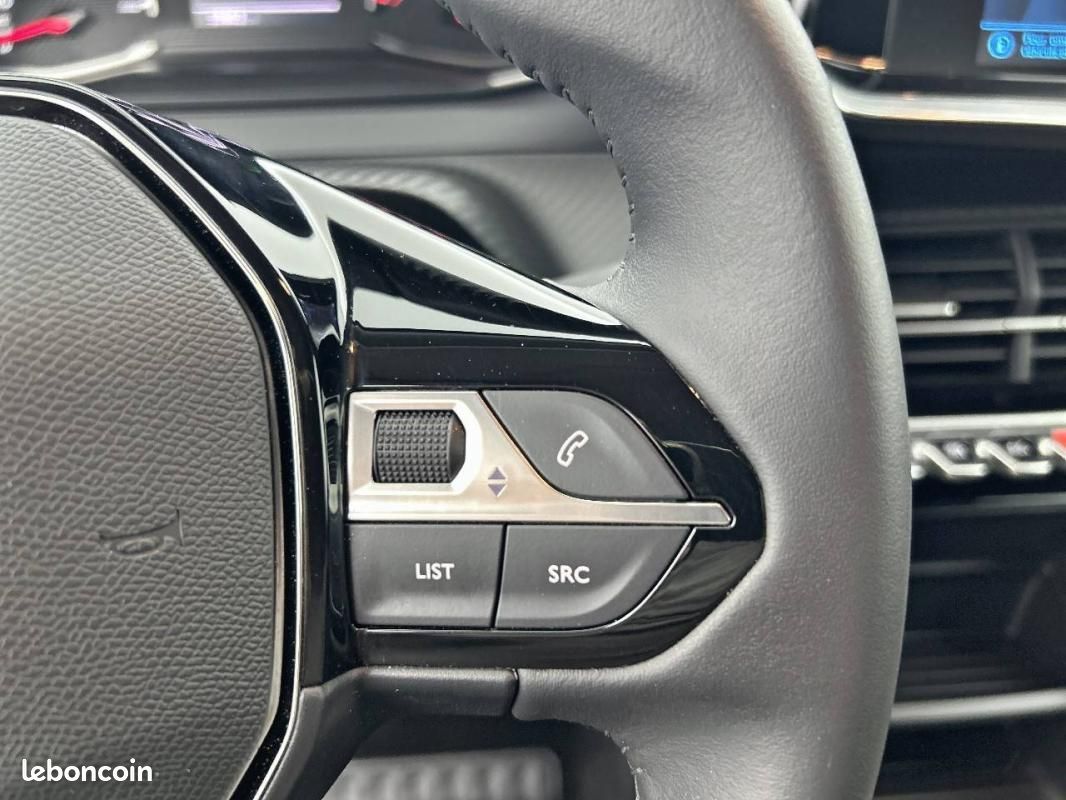 Peugeot 2008 BlueHDi 110 S&S BVM6 - Style (image 19)