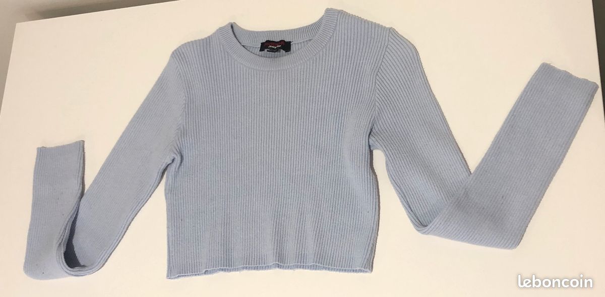 Pull taille M jennyfer - Vêtements