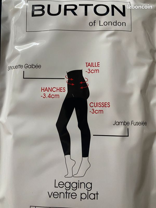 Lot de 33 cintres à pinces en plastique - Équipements pour commerces & marchés