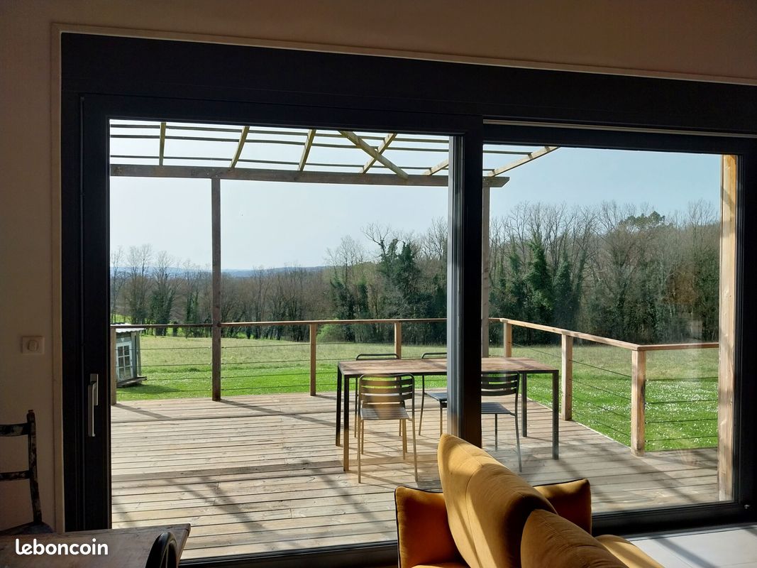 Maison 4 pièces 97 m² · à Sainte-Nathalène · 97 m² · 260 000 €