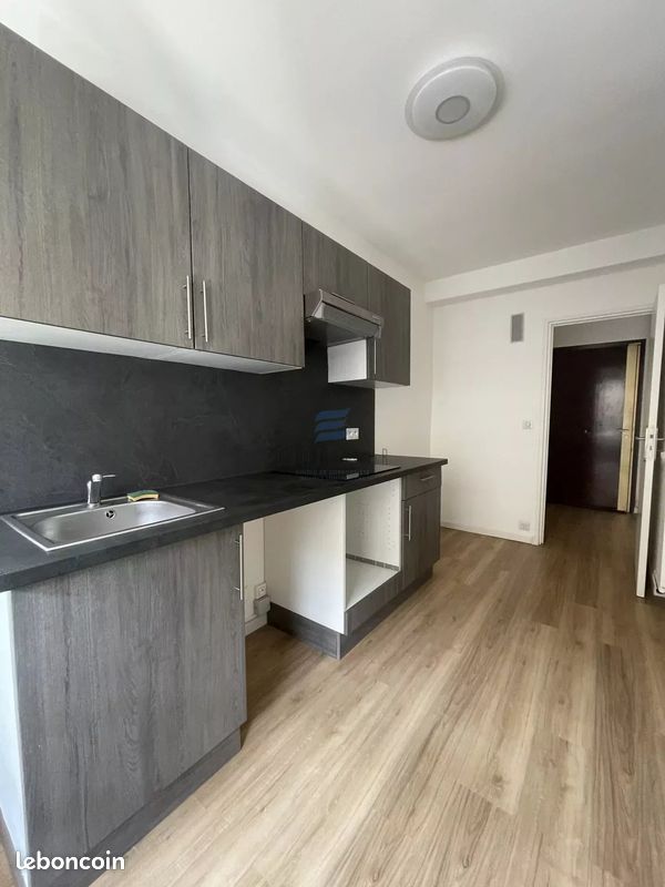 Appartement 1 pièce 33 m² · à Cagnes-sur-Mer · 33 m² · 745 €/mois