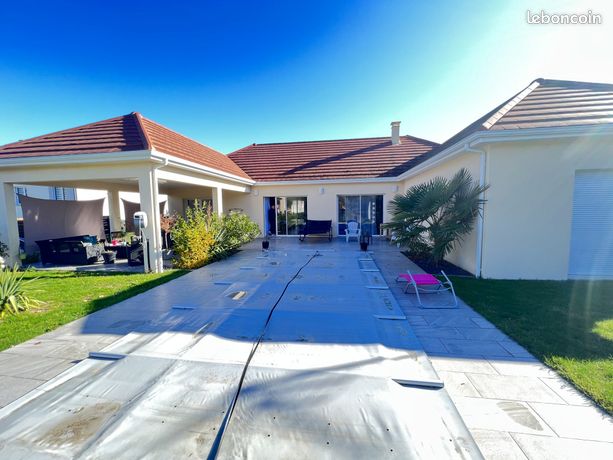 Villa 5 pièces 147 m²