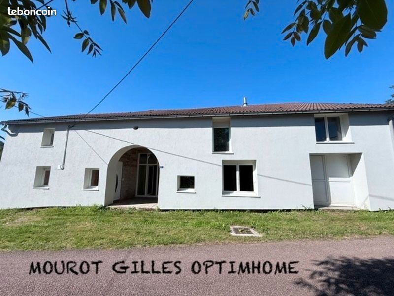 Maison 10 pièces 326 m² · à Dommartin-aux-Bois · 326 m² · 250 000 €